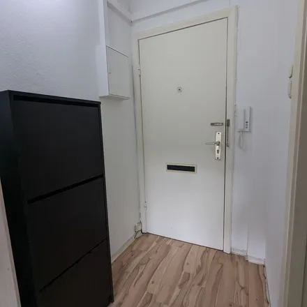 Rent this 2 bed apartment on Bramfelder Chaussee 369 in 22175 Hamburg, Germany