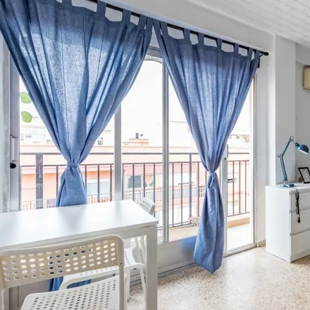 Rent this 4 bed room on Carrer de Campoamor in Valencia, Spain