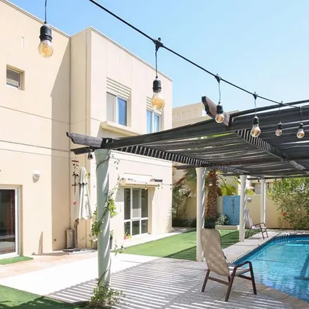 Rent this 3 bed apartment on Meadows 1 in Dubai, United Arab Emirates