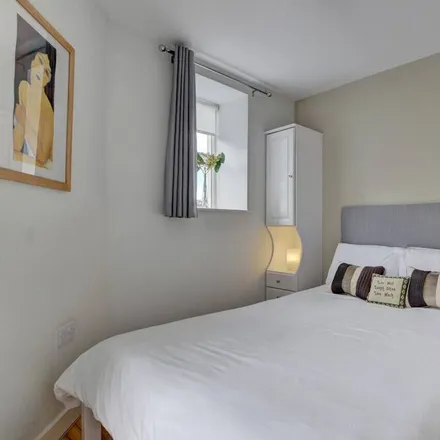 Image 6 - Ilfracombe, EX34 9NL, United Kingdom - Apartment for rent