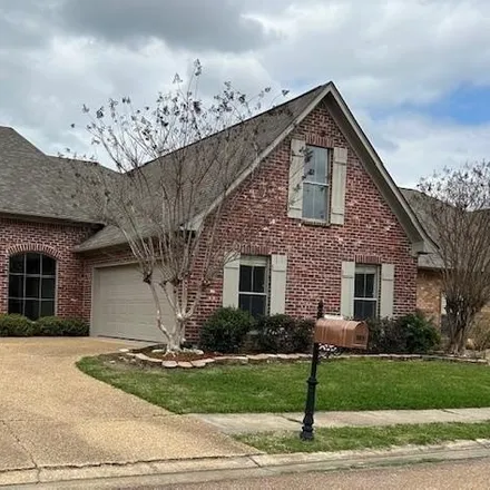 Buy this 4 bed house on Tradition Parkway in Dogwood Place, Flowood