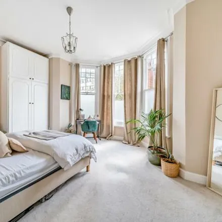 Image 4 - Highgate, London, London, N6 - Apartment for sale