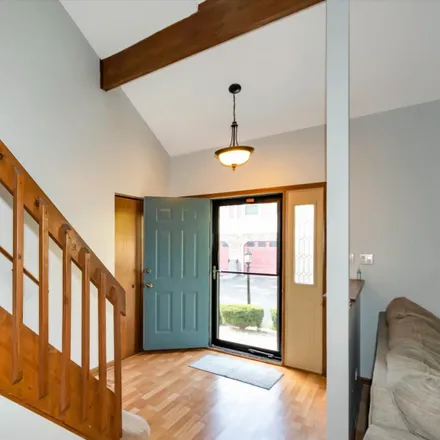 Image 3 - 15725 Chesterfield Lane, Orland Park, IL 60462, USA - Loft for sale