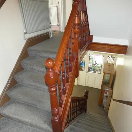 Image 7 - Glyn-Y-Coed Road, Neath, SA11 3AD, United Kingdom - House for sale