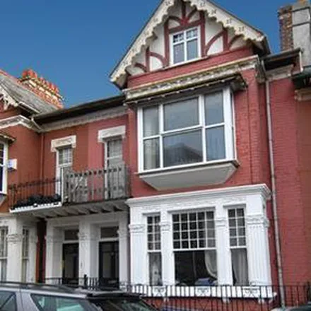 Rent this 6 bed apartment on Bedford Park in Plymouth, PL4 8HU