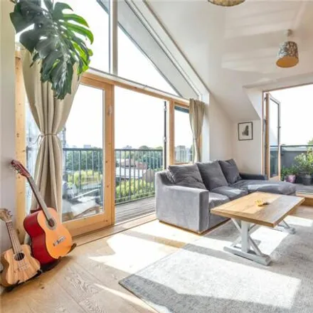 Buy this 2 bed house on Carriers Apartments in 21 Stoneway Walk, London