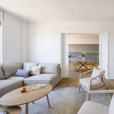 Buy this 4 bed apartment on Carrer de Muntaner in 549, 08001 Barcelona