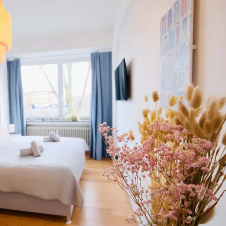 Rent this 1 bed apartment on RHW Textilpfplege in Hildesheimer Straße 223, 30519 Hanover