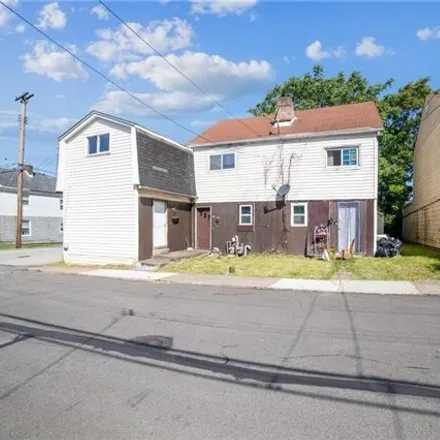 Buy this studio house on 2 Uvilla Street in Pittsburgh, PA 15220