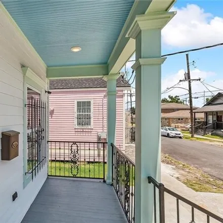 Image 2 - 2308 New Orleans Street, New Orleans, LA 70119, USA - House for rent