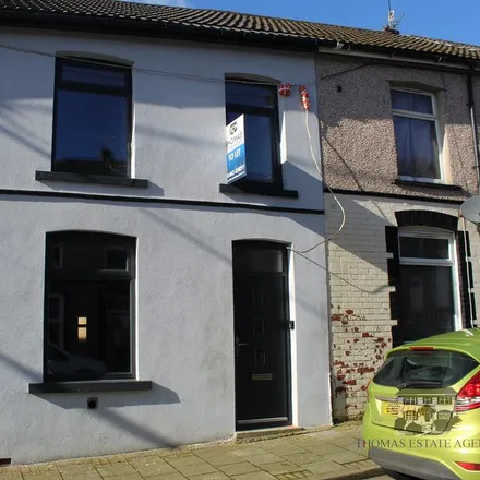 Rent this 3 bed townhouse on Francis Street in Clydach Vale, CF40 2DX
