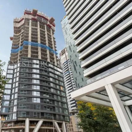 Buy this studio apartment on 54 Marsh Wall in Canary Wharf, London