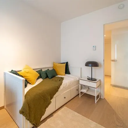 Image 4 - Avenue Louise - Louizalaan 306, 1050 Brussels, Belgium - Apartment for rent