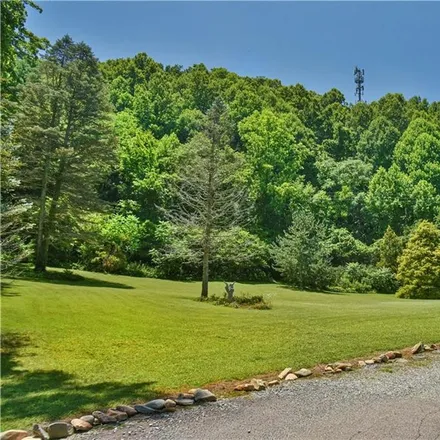 Image 2 - 1743 Charlotte Highway, Fairview, Buncombe County, NC 28730, USA - House for sale