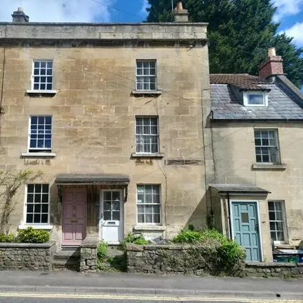 Buy this 2 bed townhouse on Ex-Servicemen's Association in Brookfield Park, Bath