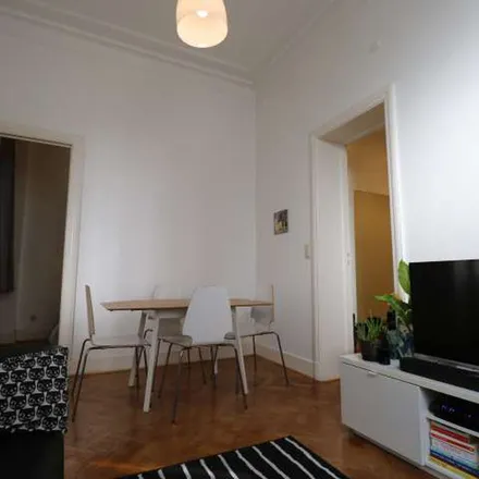 Image 9 - Lycée La Retraite, Rue Charles Quint - Keizer Karelstraat, 1000 Brussels, Belgium - Apartment for rent