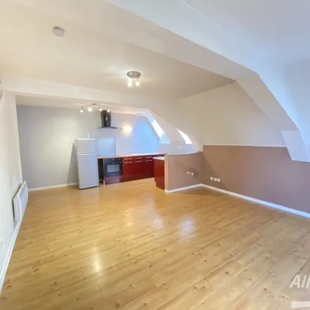 Rent this 3 bed apartment on 29 Rue du Général de Gaulle in 70400 Héricourt, France