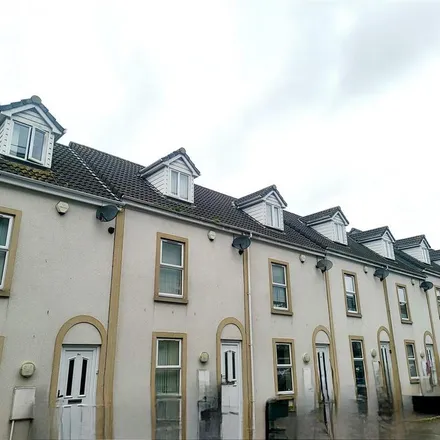 Rent this 3 bed townhouse on 96 Moravian Road in Kingswood, BS15 8NF