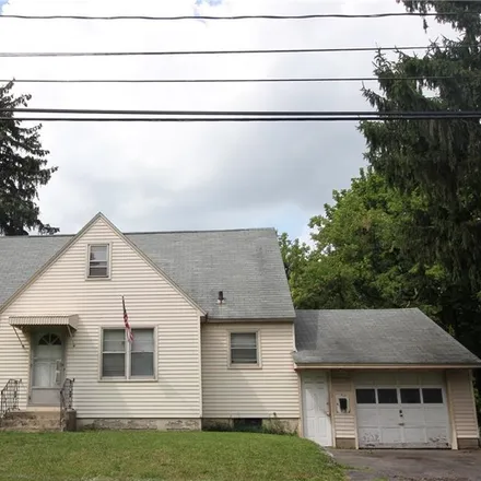 Buy this 4 bed house on 100 Sunstruck Drive in City of Syracuse, NY 13206