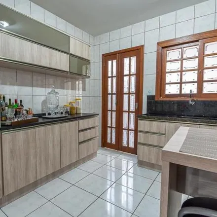 Buy this 5 bed house on Rua Guarani in Imbuí, Cachoeirinha - RS