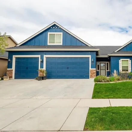 Buy this 4 bed house on 5757 North Red Hills Avenue in Meridian, ID 83646