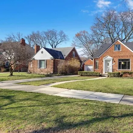 Buy this 3 bed house on Chalfonte Avenue in Grosse Pointe, Wayne County