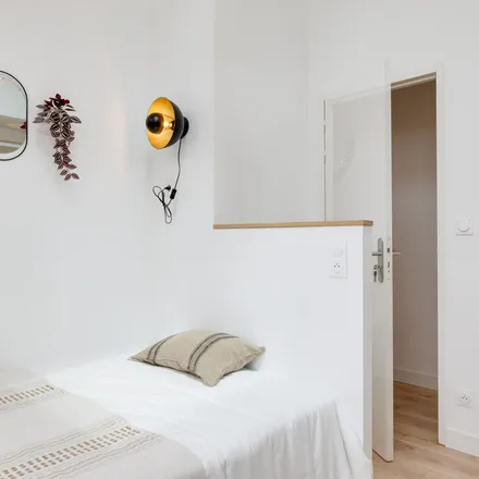 Rent this 1 bed apartment on 4 Rue de Bazas in 33800 Bordeaux, France