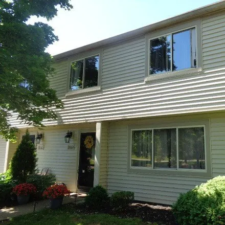 Buy this 3 bed condo on unnamed road in Westlake, OH 44145