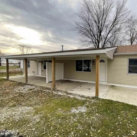 Image 3 - 5414 Harcus Court, Pearl Beach, Clay Township, MI 48001, USA - House for rent