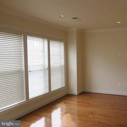 Image 7 - 215 Strummer Lane, Gaithersburg, MD 20877, USA - Townhouse for rent