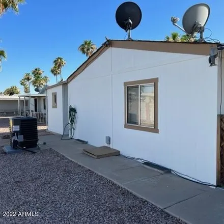 Image 2 - 3742 East Broadway Road, Mesa, AZ 85206, USA - House for sale