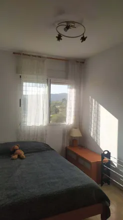 Rent this 3 bed room on Calle de los Hermanos Villafañe in 12004 Castelló de la Plana, Spain