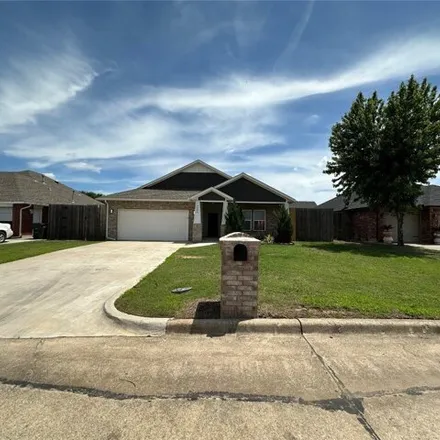 Buy this 4 bed house on 4020 Oakbrook Drive in Del City, OK 73115