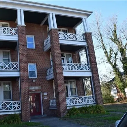 Image 3 - 332 Mount Vernon Avenue, Portsmouth, VA 23707, USA - Apartment for rent