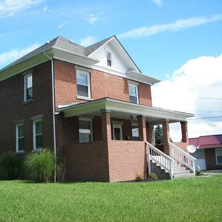 Buy this 4 bed house on 116 Low Gap Road in Princeton, WV 24740