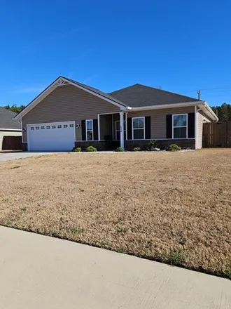 Rent this 3 bed house on 287 Old Macon Darien Road in Long County, GA