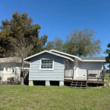 Buy this 1 bed house on 4063 9th Avenue South in Saint Petersburg, FL 33711