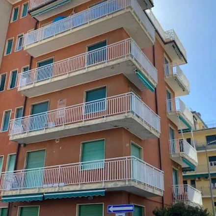 Rent this 2 bed apartment on Pub Spaghetteria La Pinta in Via Elba 15, 18016 San Bartolomeo al Mare IM