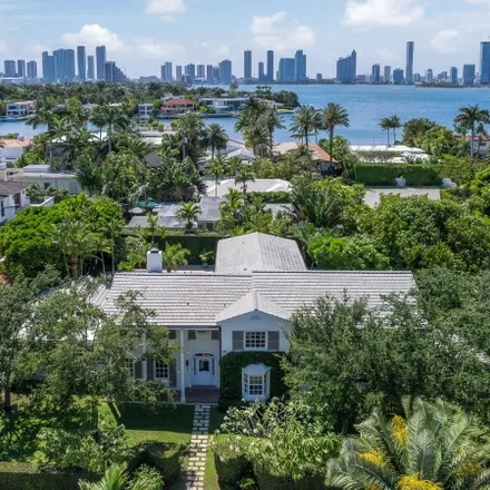 Image 2 - 600 6th Dilido Terrace, Miami Beach, FL 33139, USA - House for sale