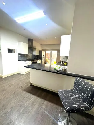 Rent this 3 bed duplex on Woodrow Avenue in London, UB4 8QJ