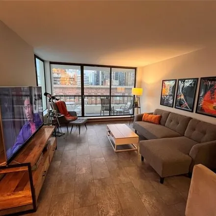 Image 4 - Grandview Condominiums, 2201 3rd Avenue, Seattle, WA 98121, USA - Apartment for rent