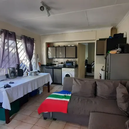 Image 3 - 106 Rabie Street, Fontainebleau, Randburg, 2194, South Africa - Apartment for rent