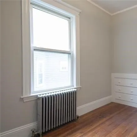 Image 7 - 32 Westmount Avenue, Boston, MA 02132, USA - Apartment for rent