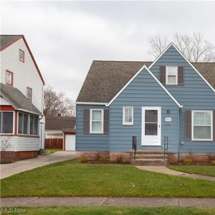 Rent this 3 bed house on 4279 West 160th Street in Cleveland, OH 44135