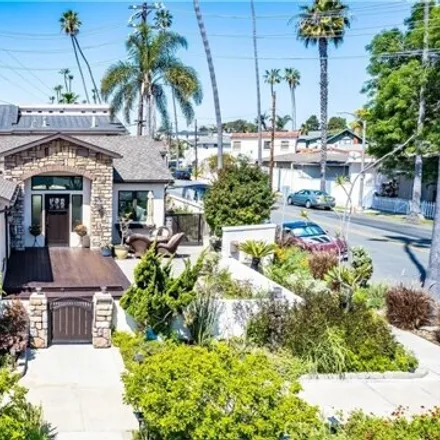 Buy this 5 bed house on 629 7th Street in Huntington Beach, CA 92648