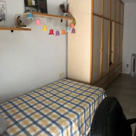 Rent this 4 bed room on Alameda de San Antón in 13, 15