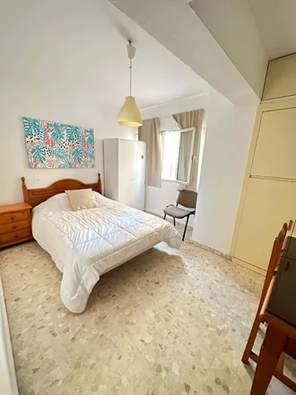 Rent this 4 bed room on Calle Rebeca in 1, 29006 Málaga