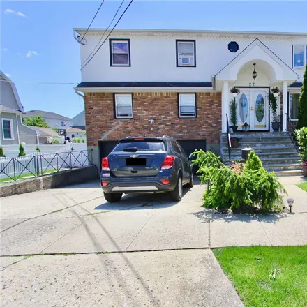 Buy this 6 bed townhouse on 22 Wyoming Avenue in Village of Lynbrook, NY 11563