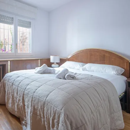 Rent this 3 bed apartment on Carrer de Muntaner in 509, 08001 Barcelona