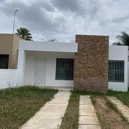Rent this 3 bed house on Calle 65 in Fraccionamiento Las Américas, 97302 Mérida